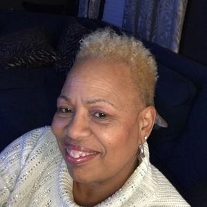 Meet your Posher, Phyllis